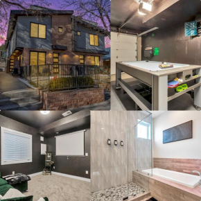 Cozy 4bd townhome with Movie and Game Room By Cherry Creek